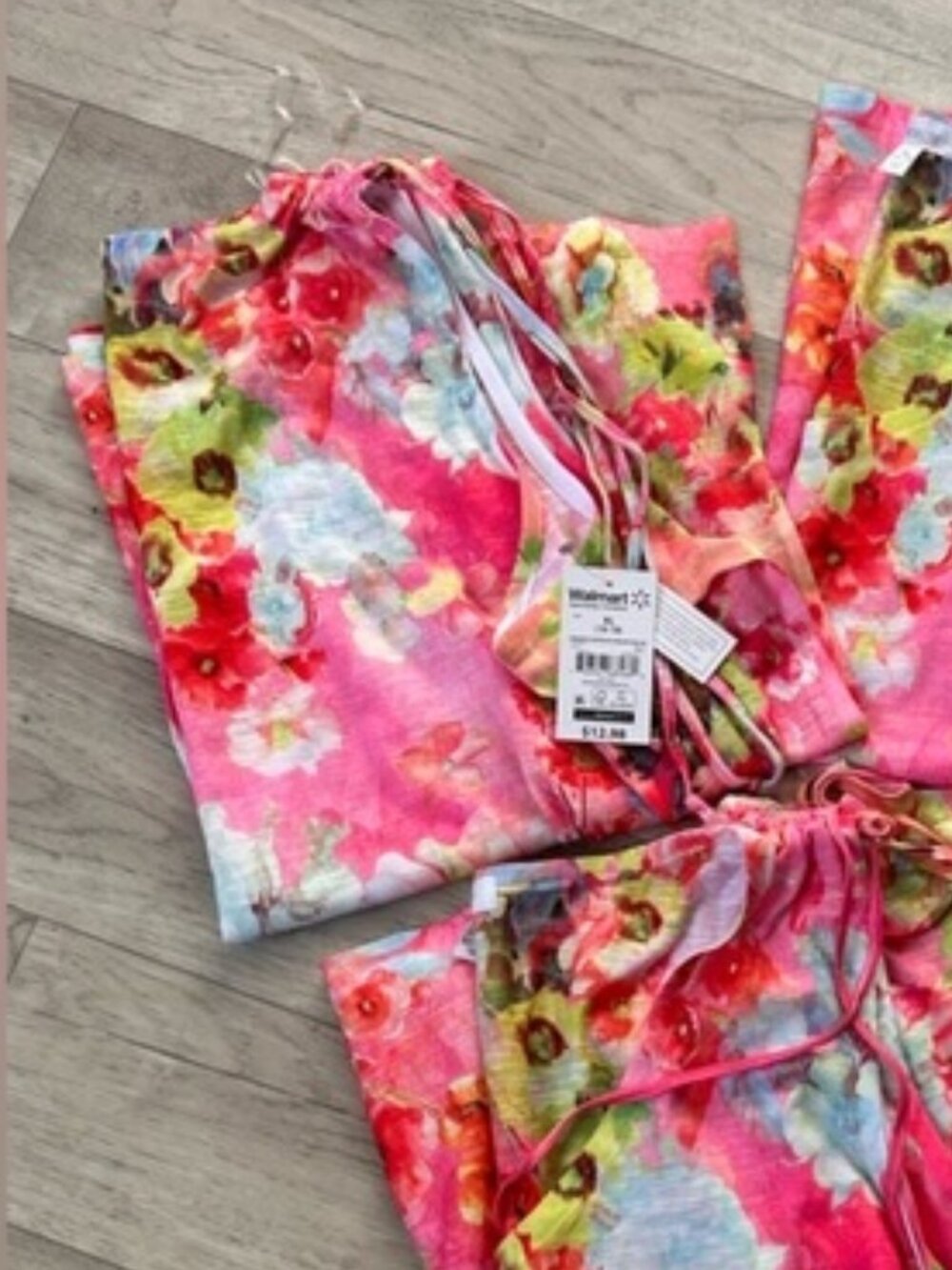 Colorful Floral Tank Top - Picture 3 of 3